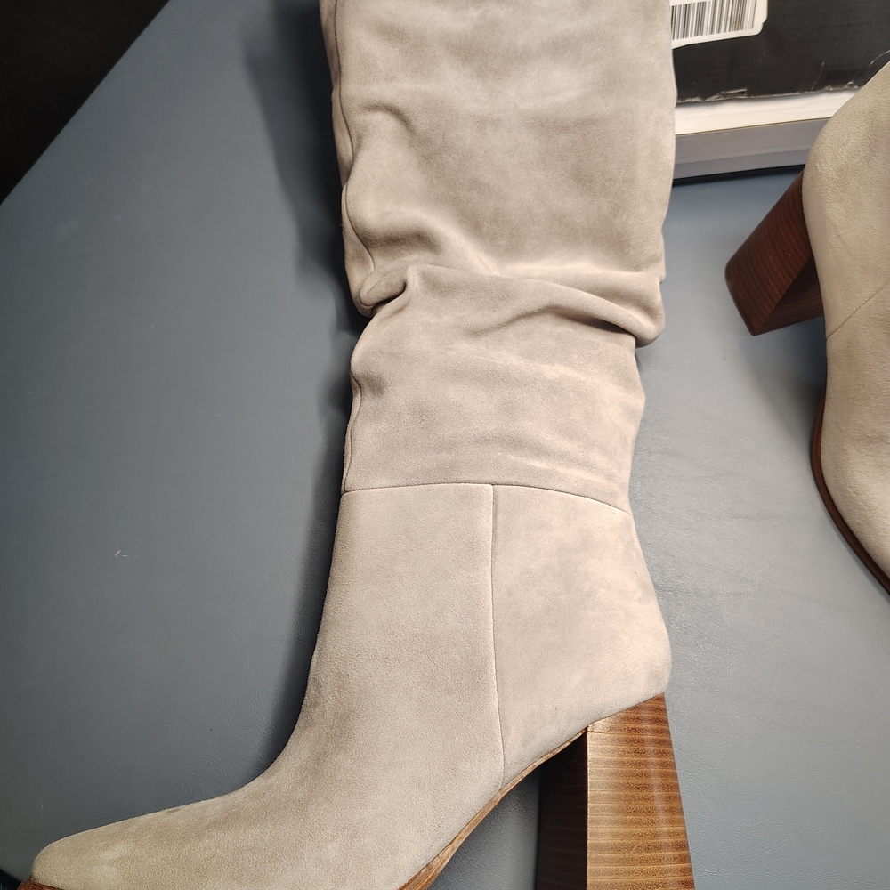 Dkny Elegant Gray Suede Women's Boots